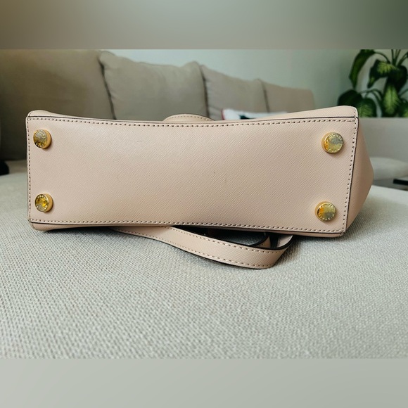 Michael Kors Hamilton Studded Bag - Picture 4 of 6